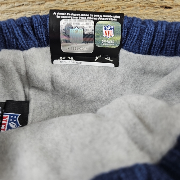 New Era New England Patriots NFL Football Lined Blue/Red/Cream Stocking Hat - Picture 6 of 9